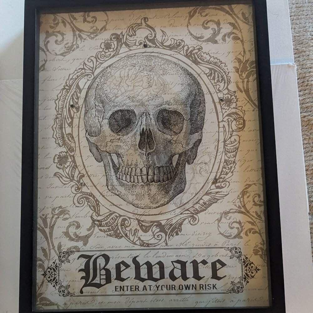 NWT Black LED 'Beware' Skull Sign Lights Up Gothic Halloween Home Wall Decor NEW